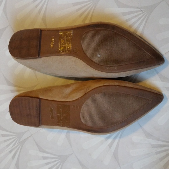 Lulus pointed toe tan flats - Picture 4 of 5